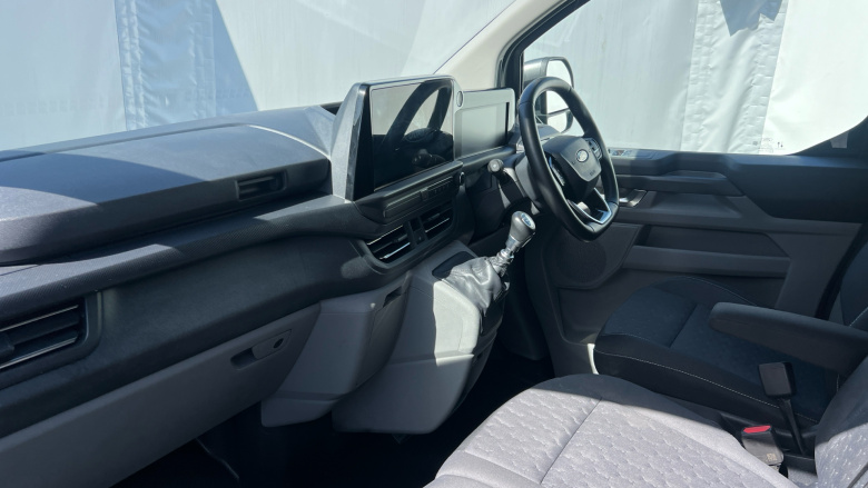 Ford Transit Custom 300 L1 Diesel Fwd 2.0 EcoBlue 136ps H1 Van Limited